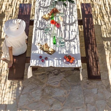 Villa Ydria Chavriáta Екстериор снимка