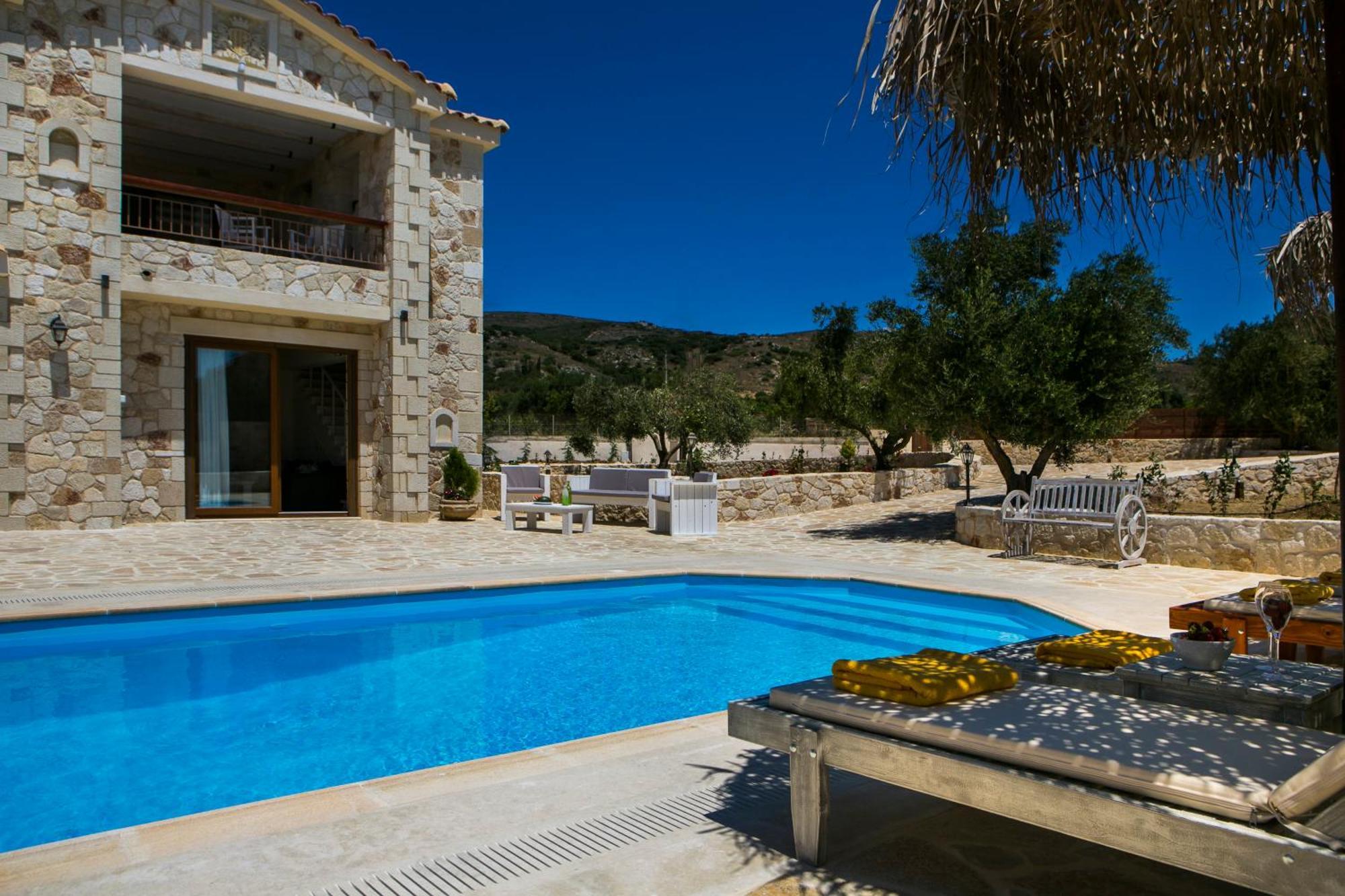 Villa Ydria Chavriáta Екстериор снимка